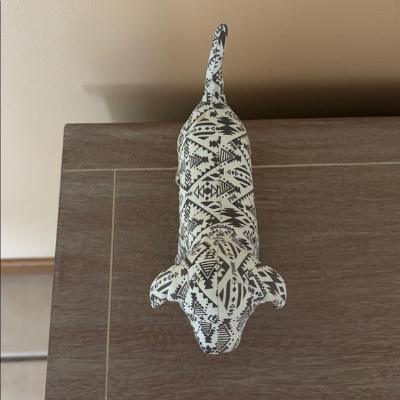 Victoria’s Secret light blue aztec print pup - Picture 4 of 9